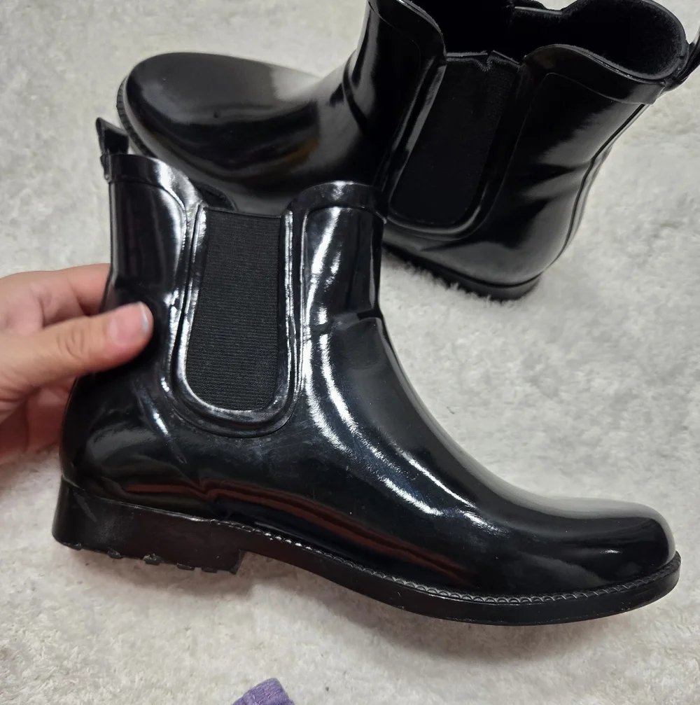 Michael Kors Women's Black Rain Booties Flat Rubber Ankle Boots US Size 8